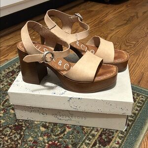 Musse & Cloud Beige Chunky Heel Sandals
